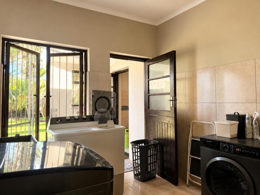 4 Bedroom Property for Sale in Milnerton Central Western Cape
